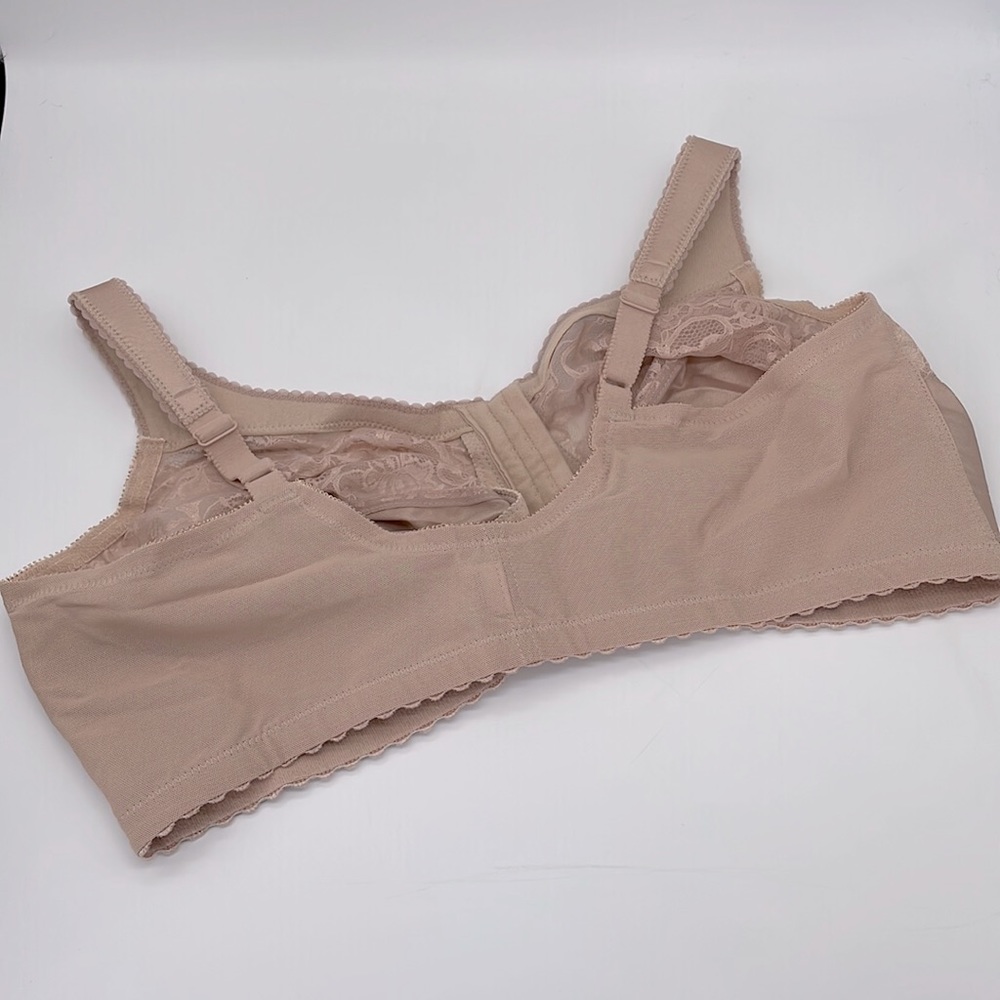 MagicLift® Front Close Support Bra
GLAMORISE - Beige - Picture 12 of 16